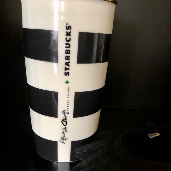 Alice + Olivia Starbucks mug - Picture 4 of 4